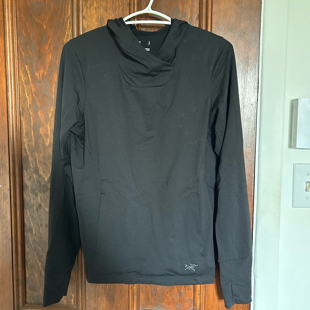 Arc'teryx Black Women's Hooded Top